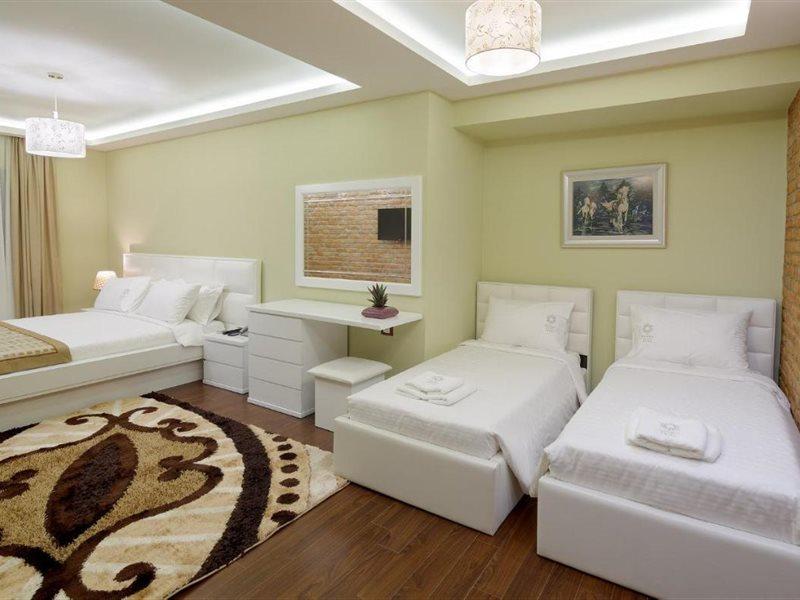 Casta Diva Hotel คอร์เชอ ภายนอก รูปภาพ