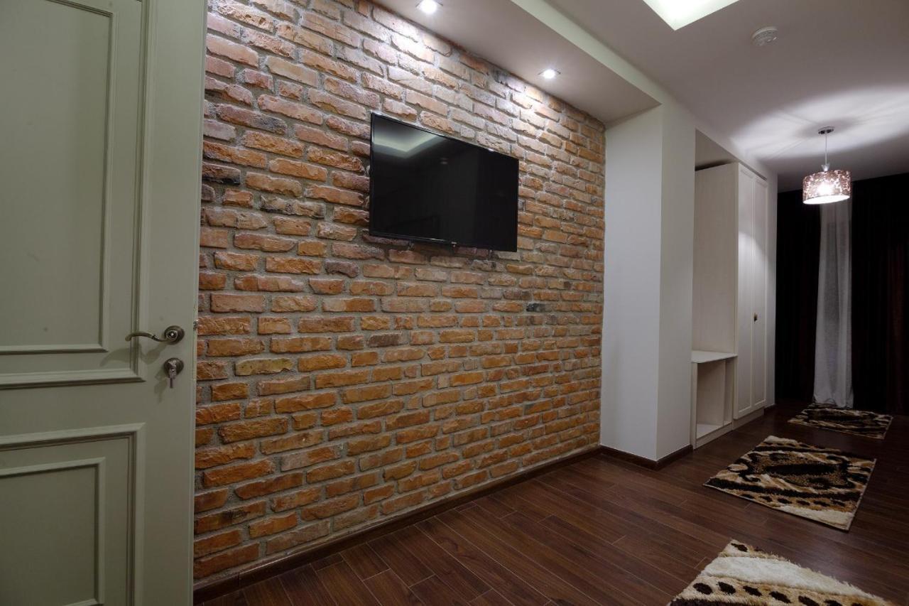Casta Diva Hotel คอร์เชอ ภายนอก รูปภาพ