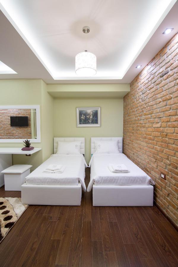 Casta Diva Hotel คอร์เชอ ภายนอก รูปภาพ