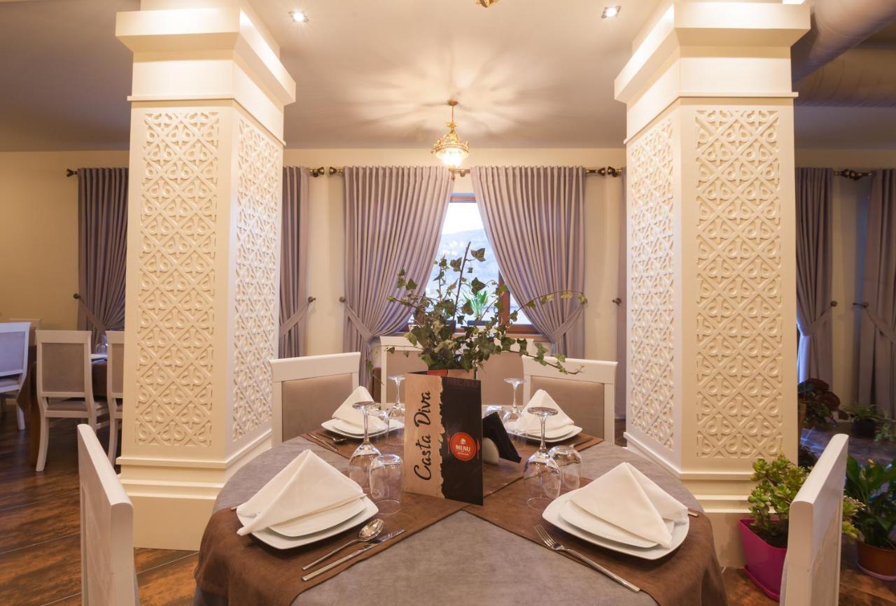 Casta Diva Hotel คอร์เชอ ภายนอก รูปภาพ